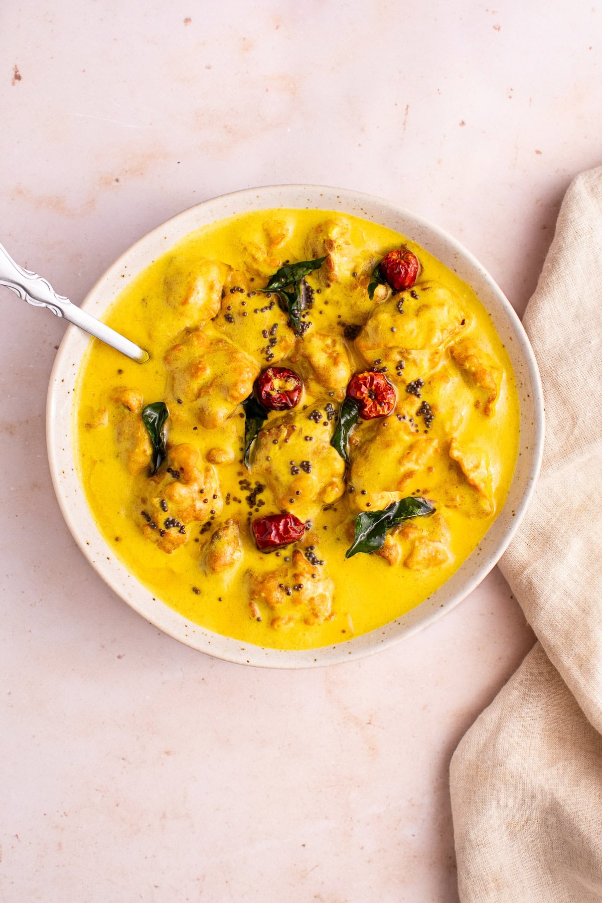 Kadhi Pakora 350g Serves 2